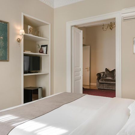 Noble Suites Atenas Exterior foto