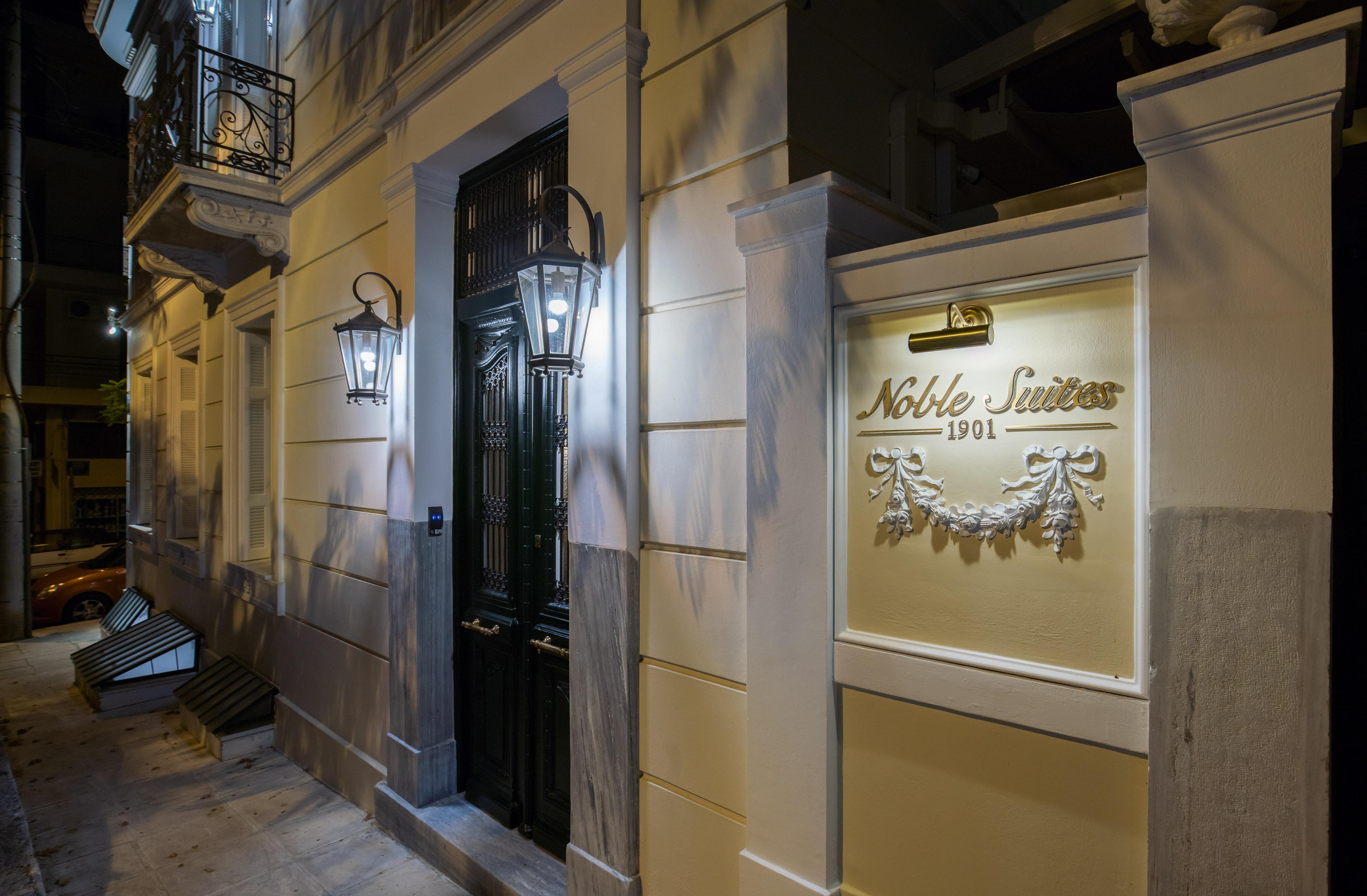 Noble Suites Atenas Exterior foto