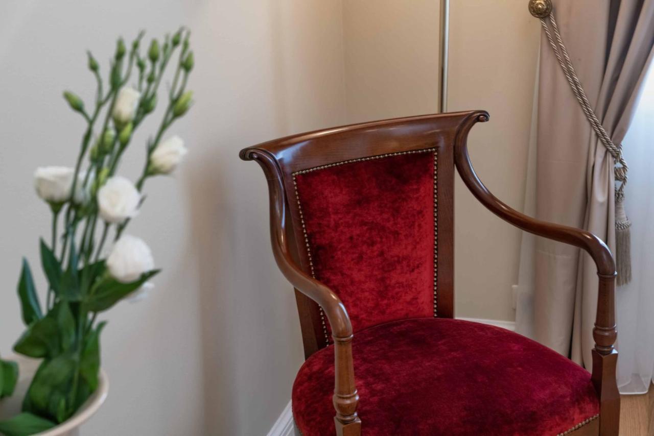 Noble Suites Atenas Exterior foto