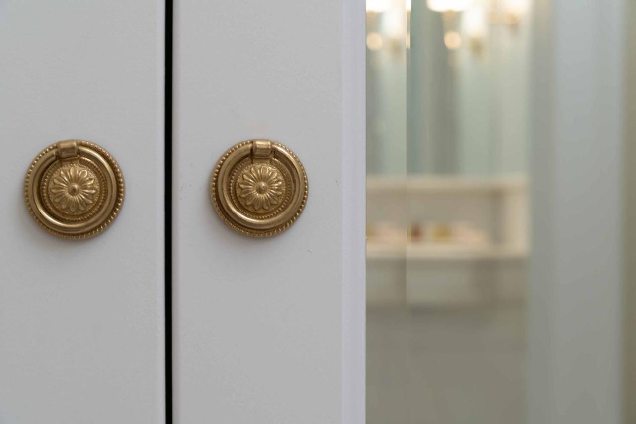 Noble Suites Atenas Exterior foto